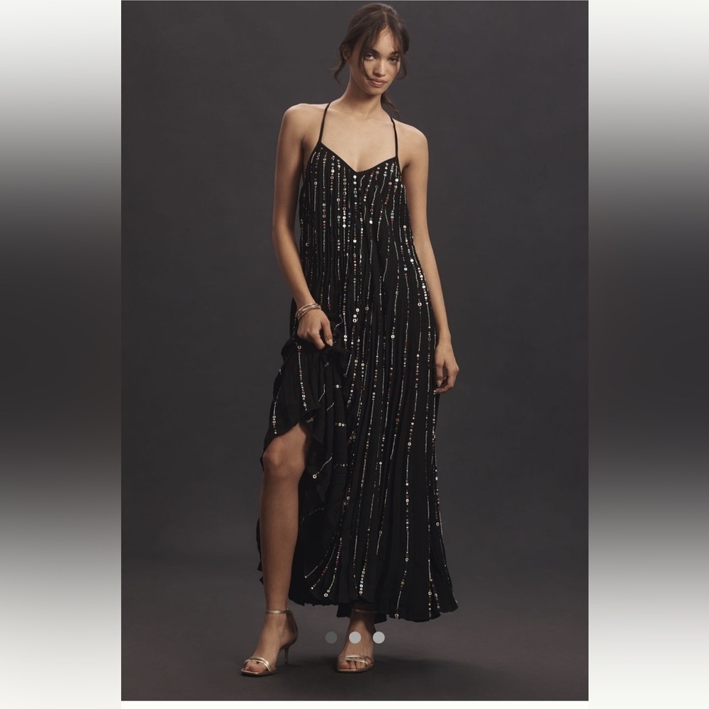 🍀SUPER RARE🍀 Farm Rio Anthropologie NWT Farm Rio V-Neck Sequin Slip Dress size S - Picture 3 of 7